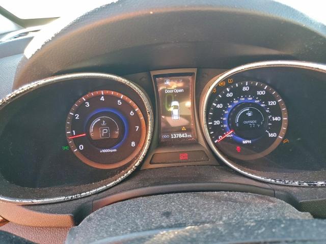 Hyundai SANTA FE Image 10