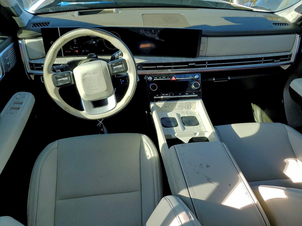 Hyundai SANTA FE Calligraphy Image 8