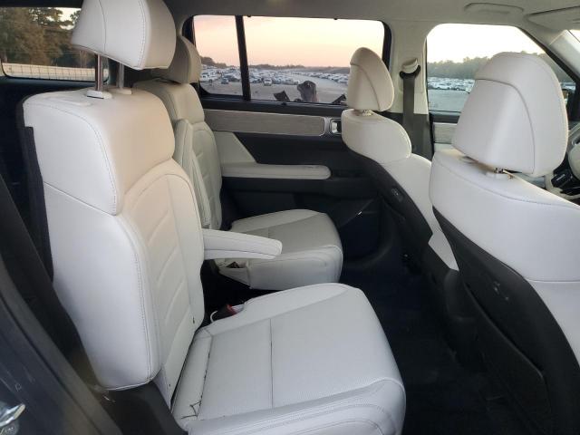 Hyundai SANTA FE Calligraphy Image 4