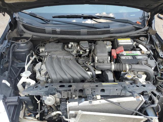 Nissan Versa S Image 7