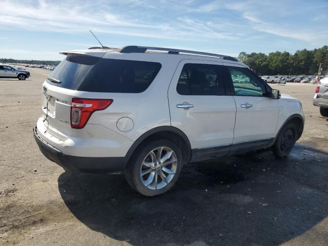 Ford Explorer Limited Image 13