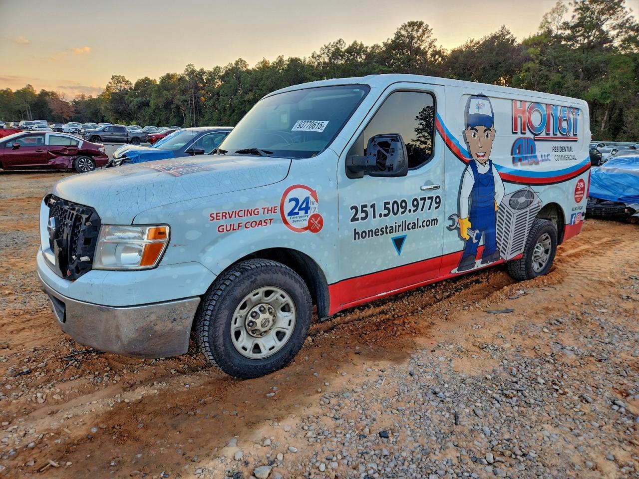 Nissan Nv 1500 Image 1