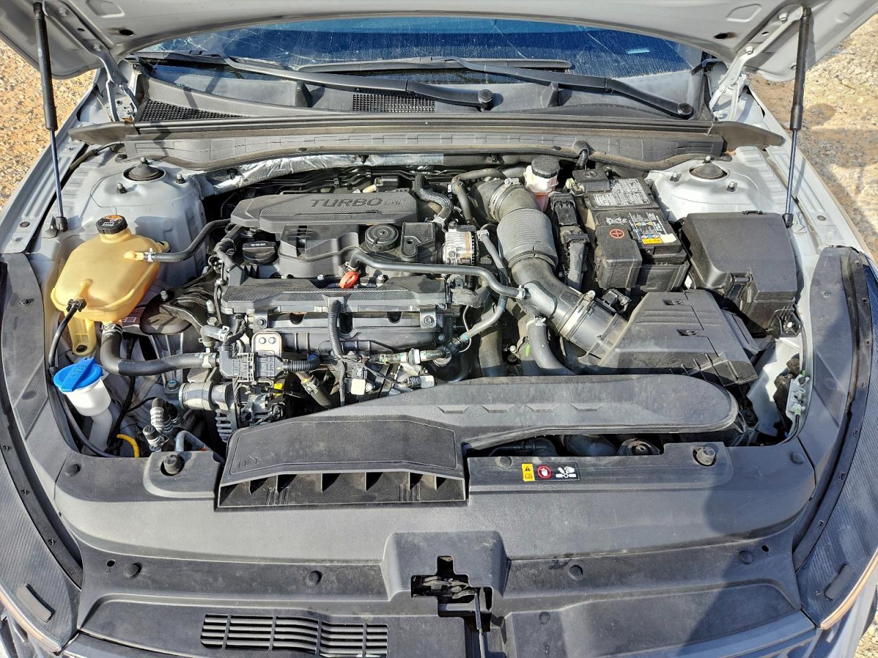 Kia K5 Gt Line Image 2