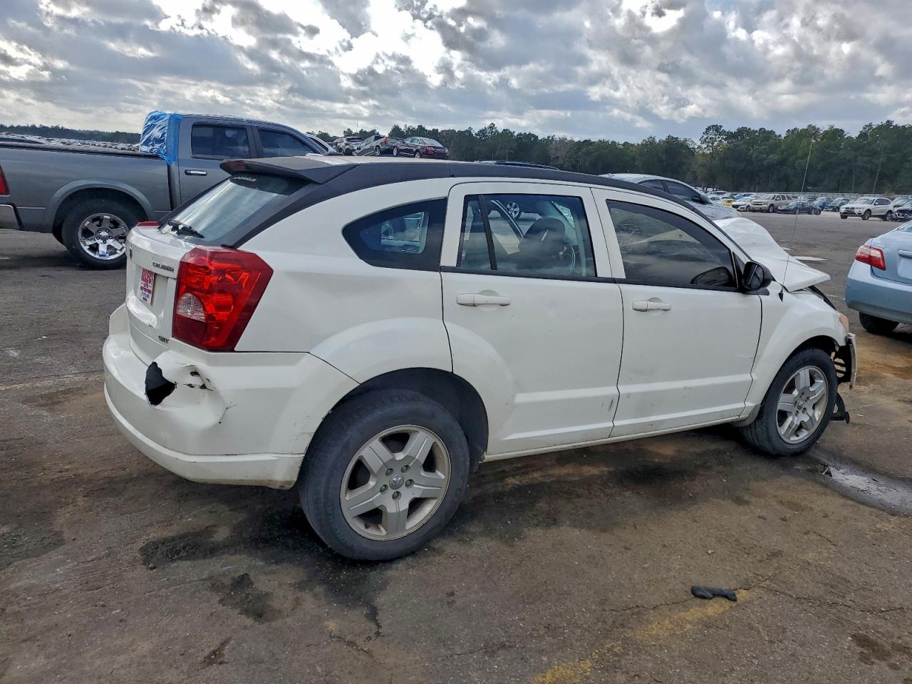 Dodge Caliber Sxt Image 2