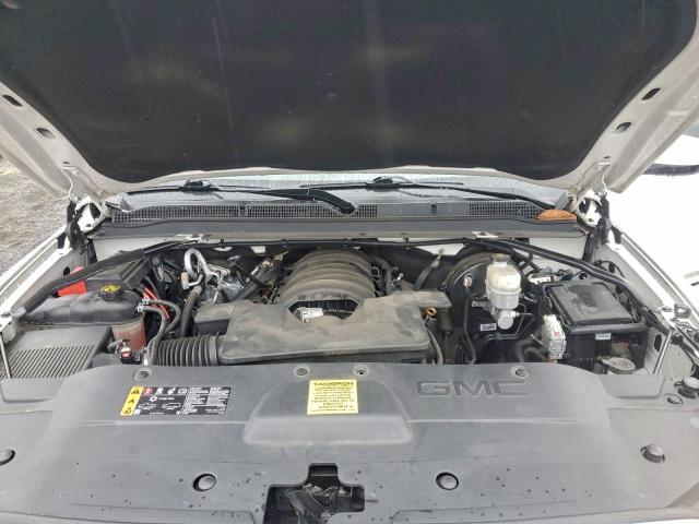 GMC Yukon C1500 Slt Image 9