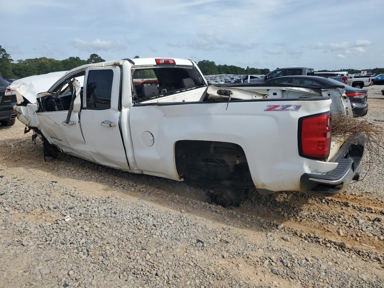 Chevrolet Silverado K1500 Lt Image 2