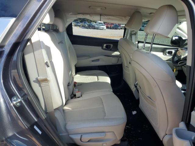 Kia Sorento S Image 6