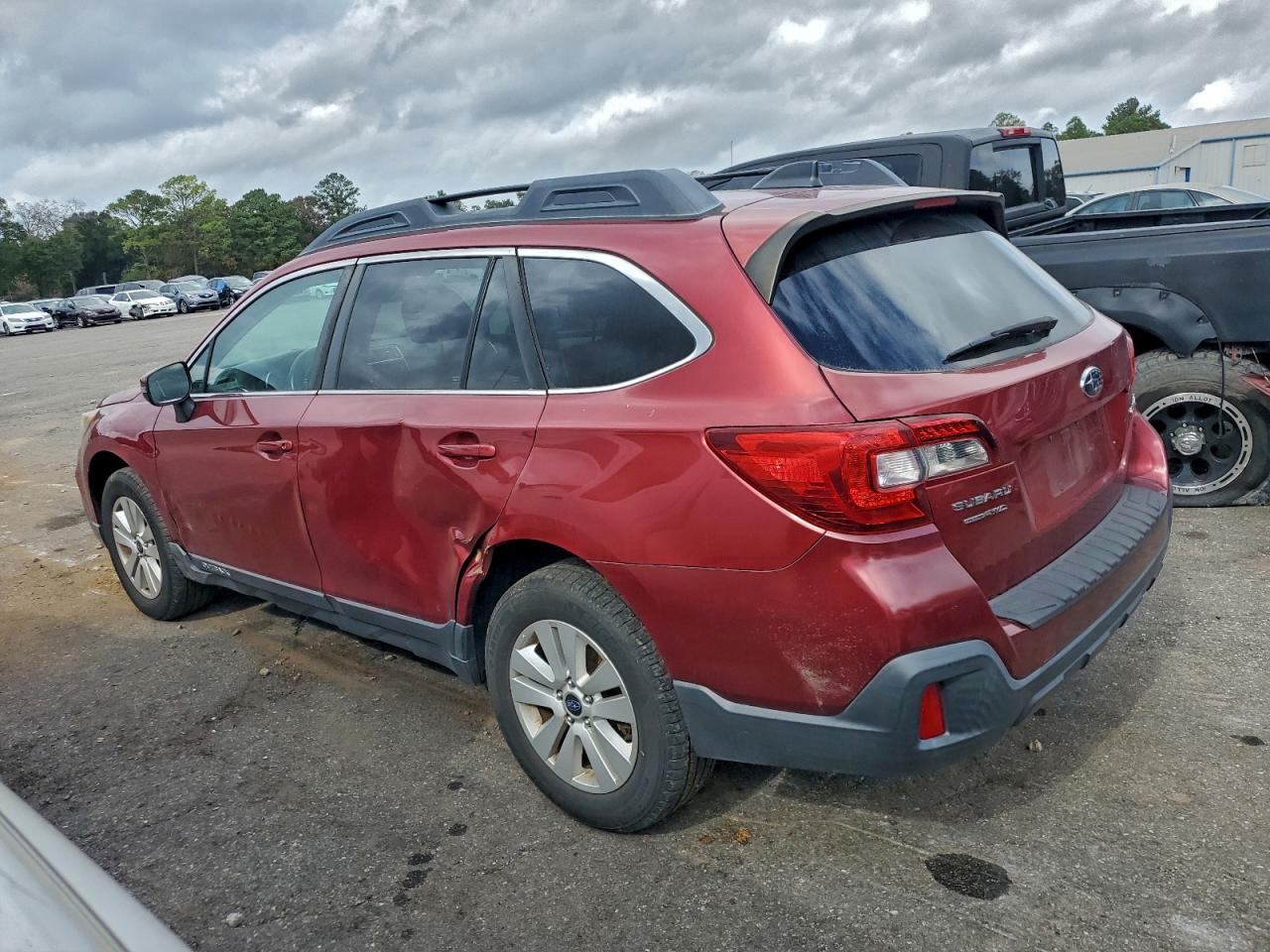 Subaru Outback 2.5i Premium Image 2