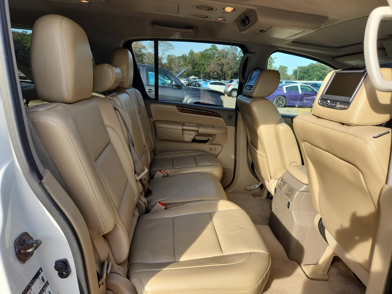 Nissan Armada Sv Image 12