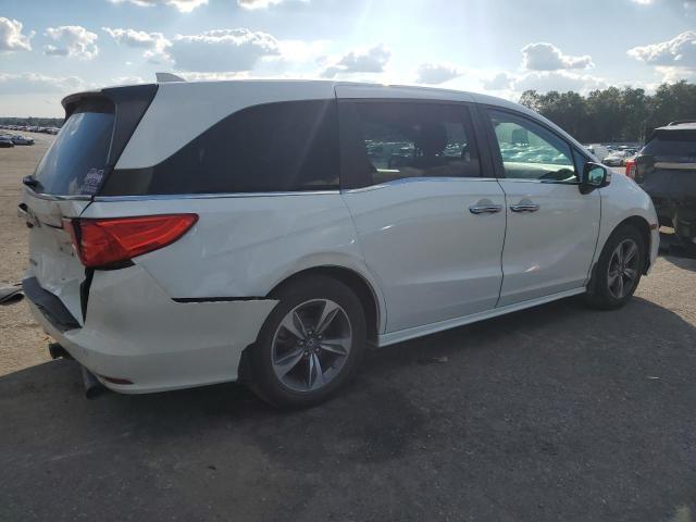 Honda Odyssey Touring Image 12