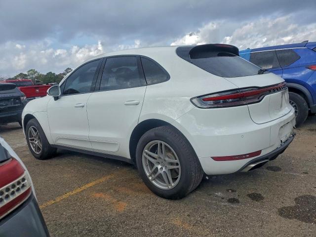 Porsche Macan Image 3