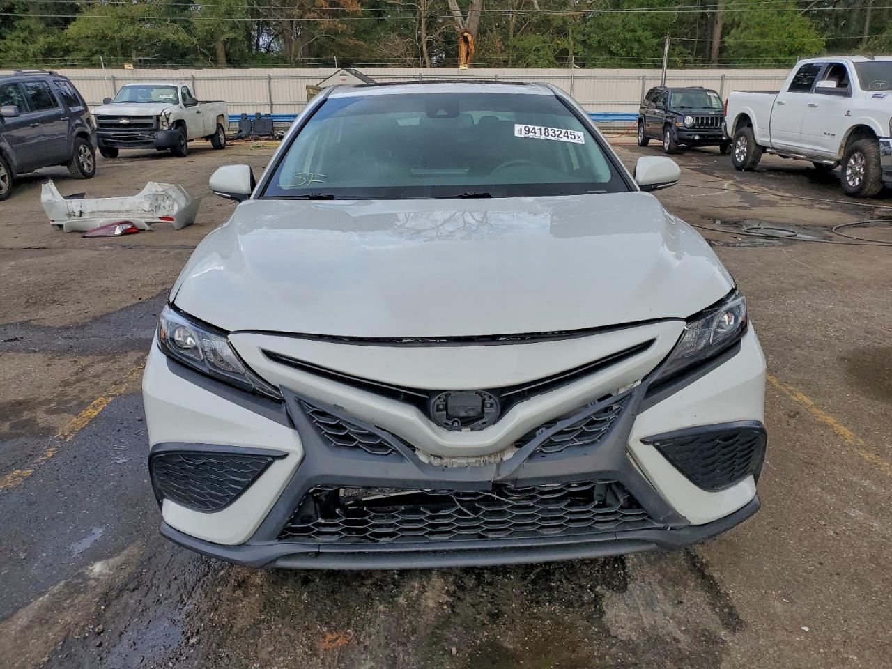 Toyota Camry Se Night Shade Image 9