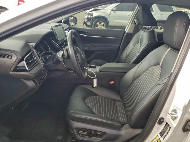 Toyota Camry Se Night Shade Image 3