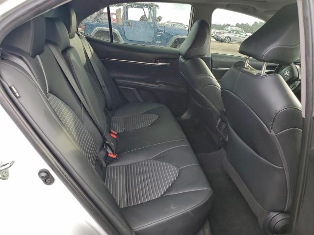 Toyota Camry Se Night Shade Image 7