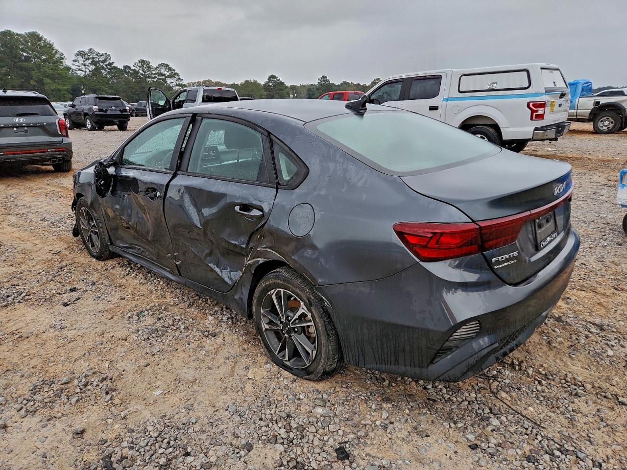 Kia Forte Lx Image 10
