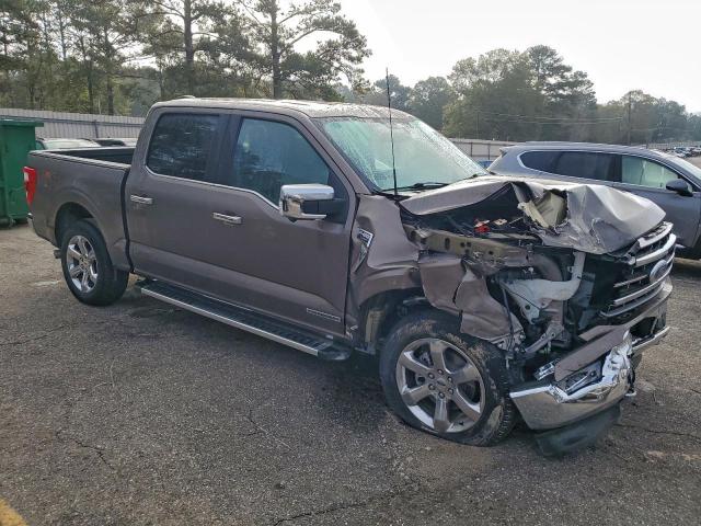 Ford F-150 Supercrew Image 9