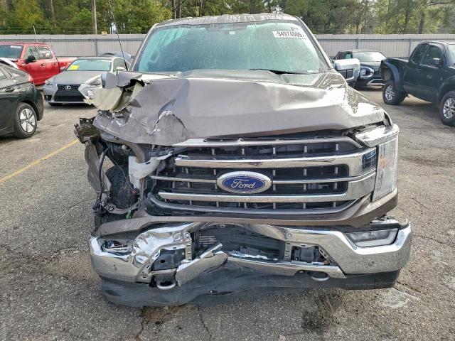 Ford F-150 Supercrew Image 6