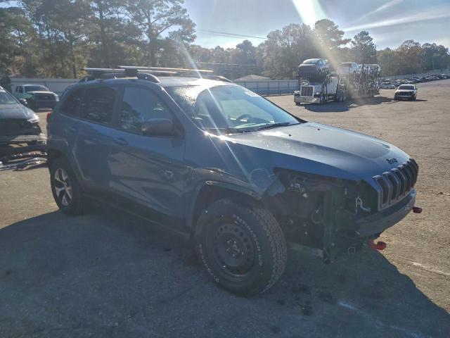 Jeep Cherokee Trailhawk Image 6