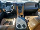 Lincoln Navigator Image 8