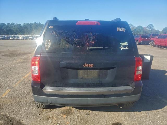 Jeep Patriot Sport Image 2