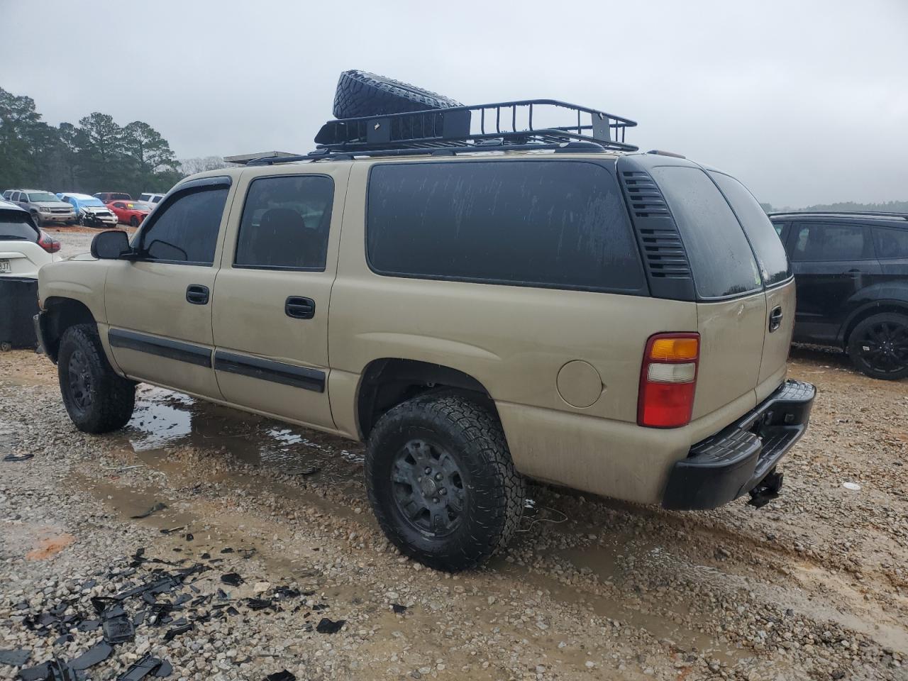 Chevrolet Suburban K1500 Image 2