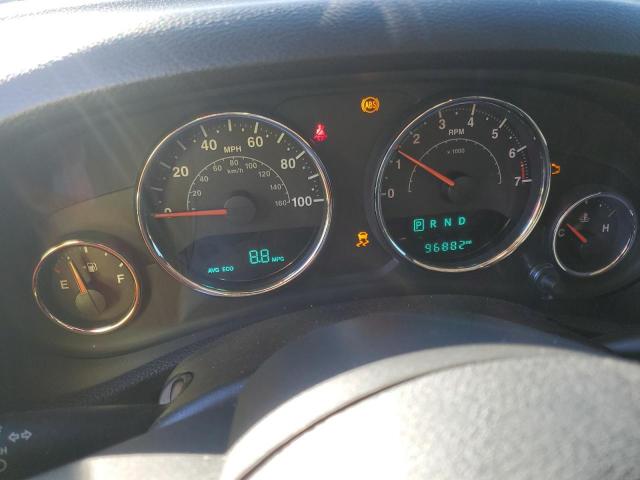 Jeep Wrangler Sahara Image 6