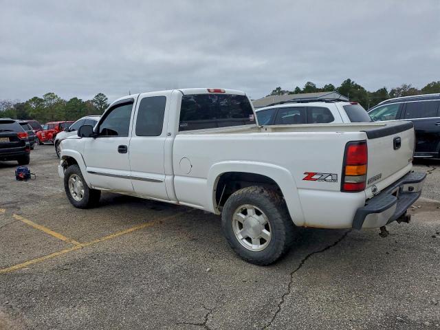 GMC Sierra K1500 Image 4