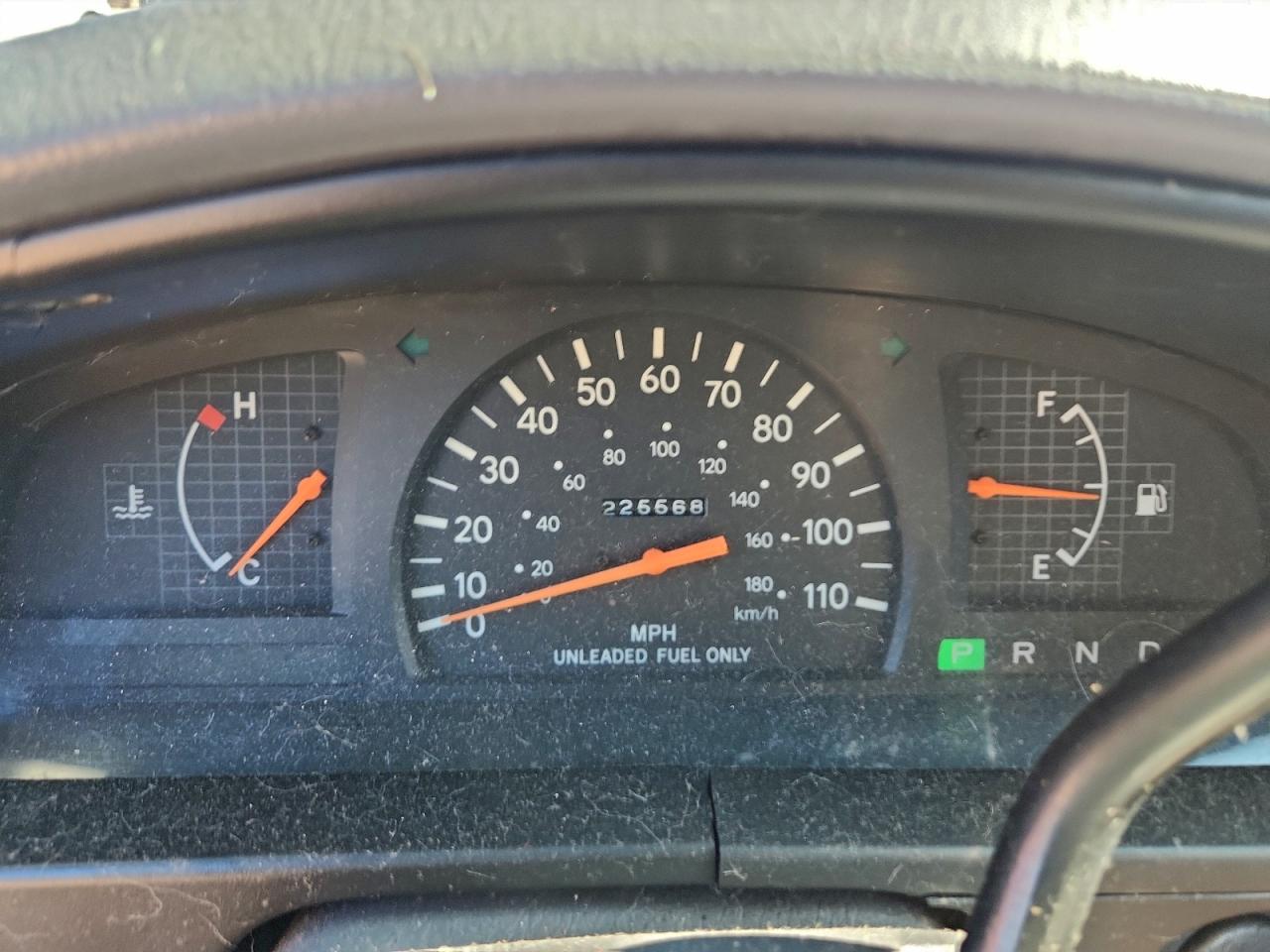 Toyota Tacoma Image 6