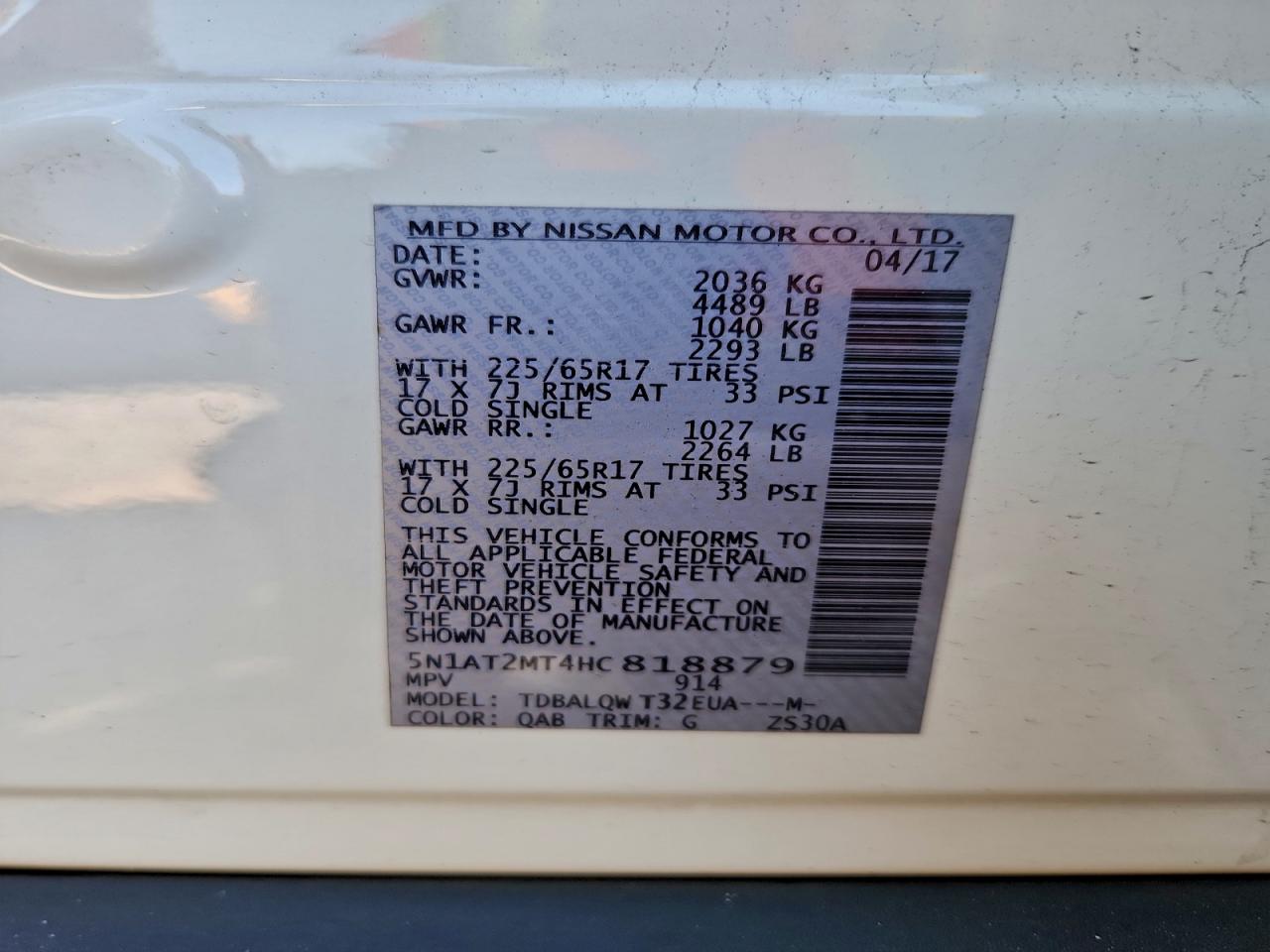 Nissan Rogue S Image 2