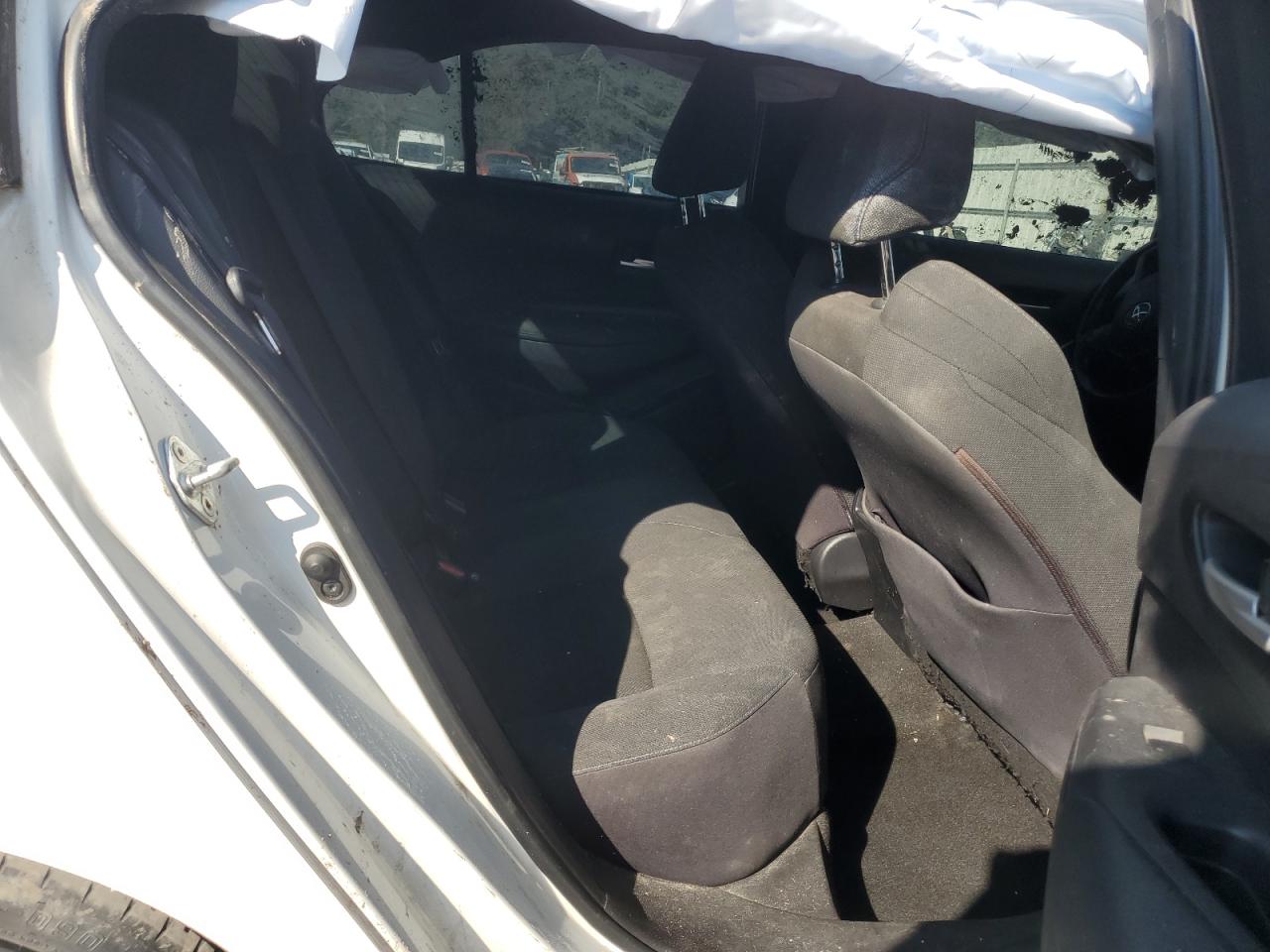 Toyota Corolla Se Image 11