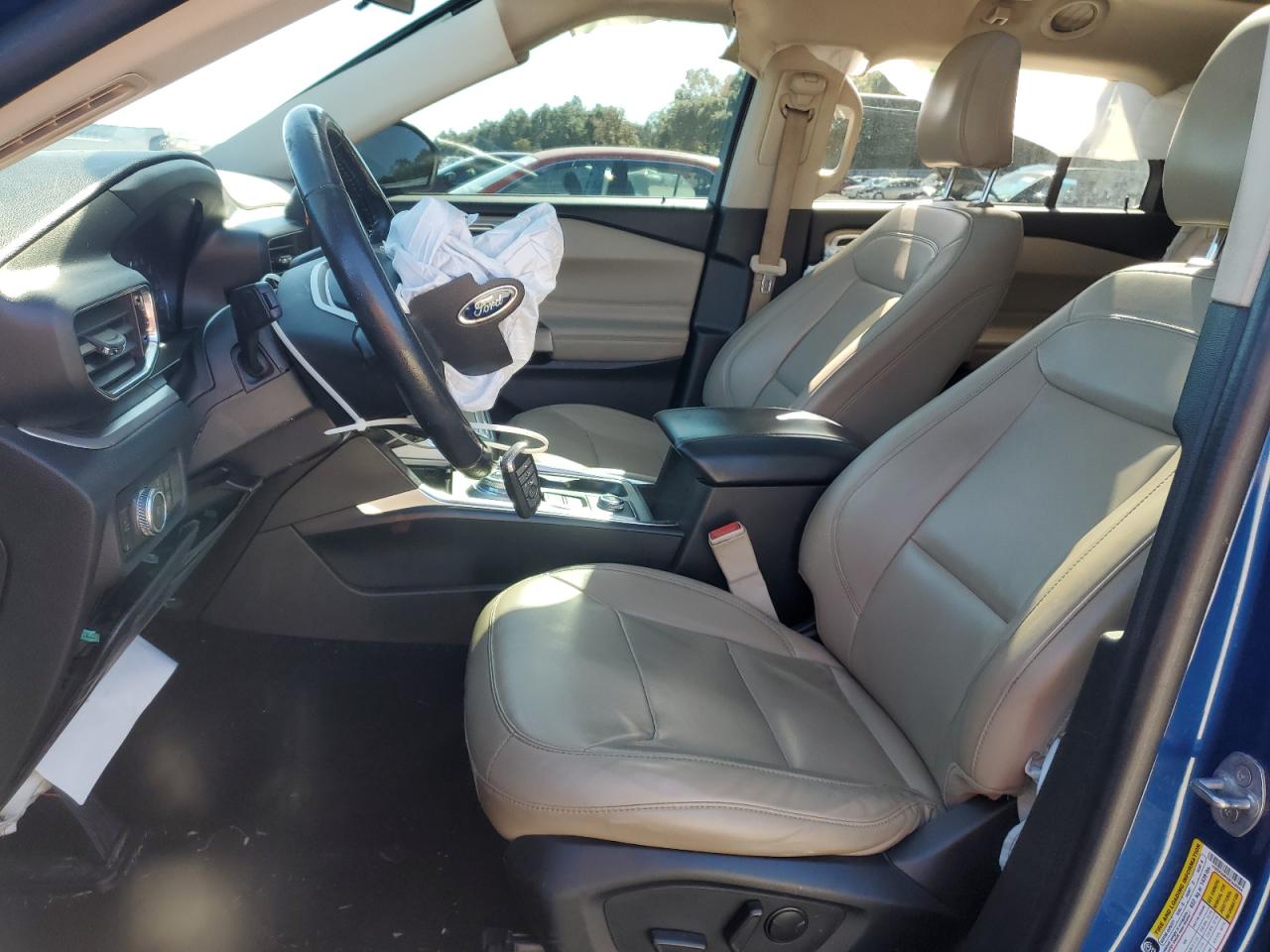 Ford Explorer Xlt Image 5