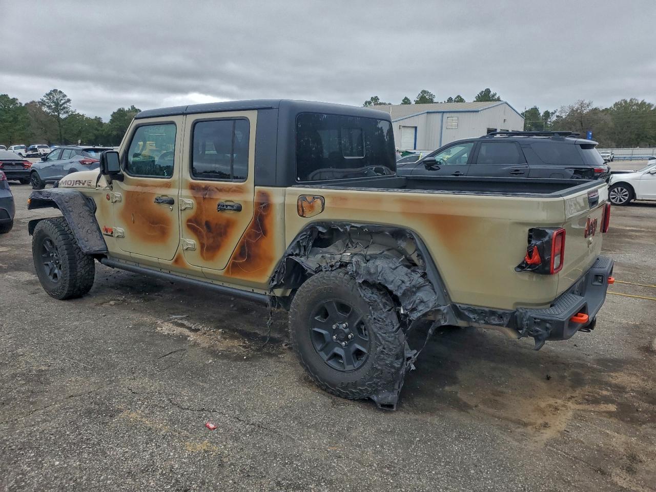 Jeep Gladiator Mojave Image 8