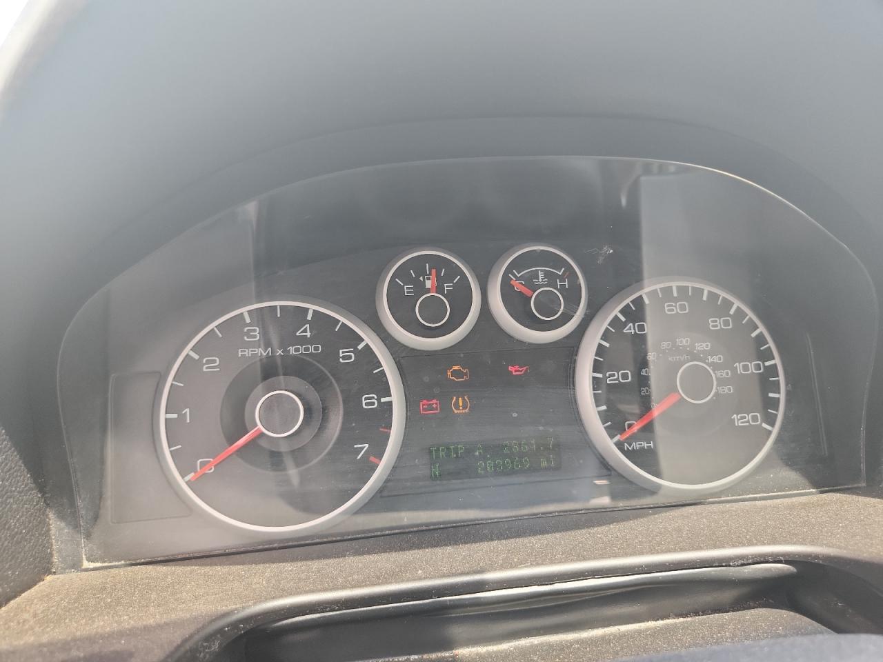 Ford Fusion Se Image 12