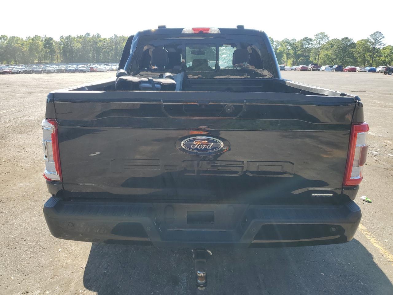 Ford F-150 Supercrew Image 8