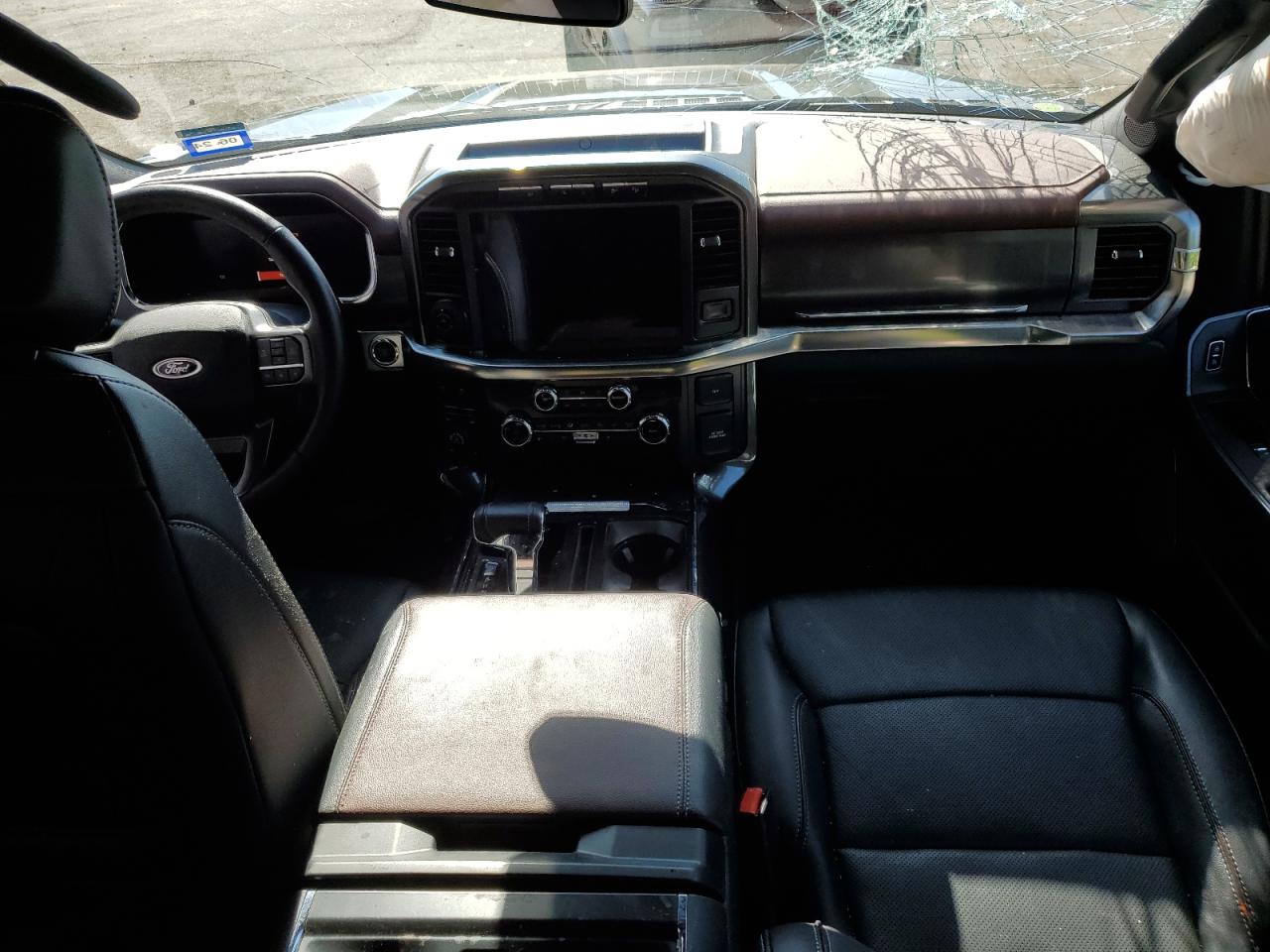 Ford F-150 Supercrew Image 4