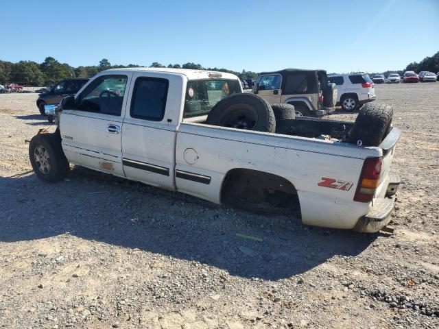 Chevrolet Silverado 1500 K1500 Image 3