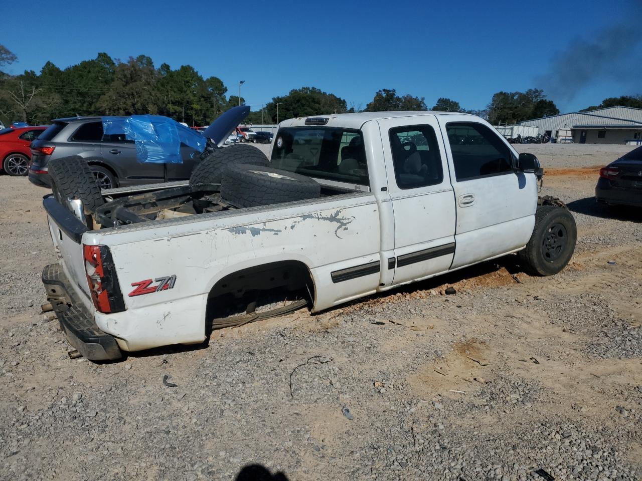 Chevrolet Silverado 1500 K1500 Image 10