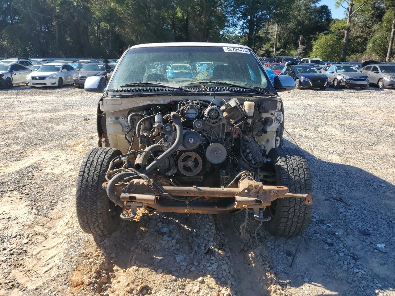 Chevrolet Silverado 1500 K1500 Image 9