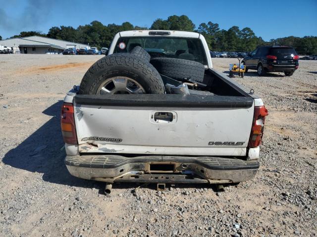 Chevrolet Silverado 1500 K1500 Image 7