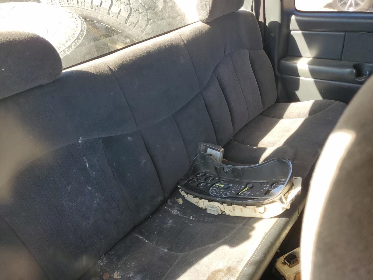 Chevrolet Silverado 1500 K1500 Image 6