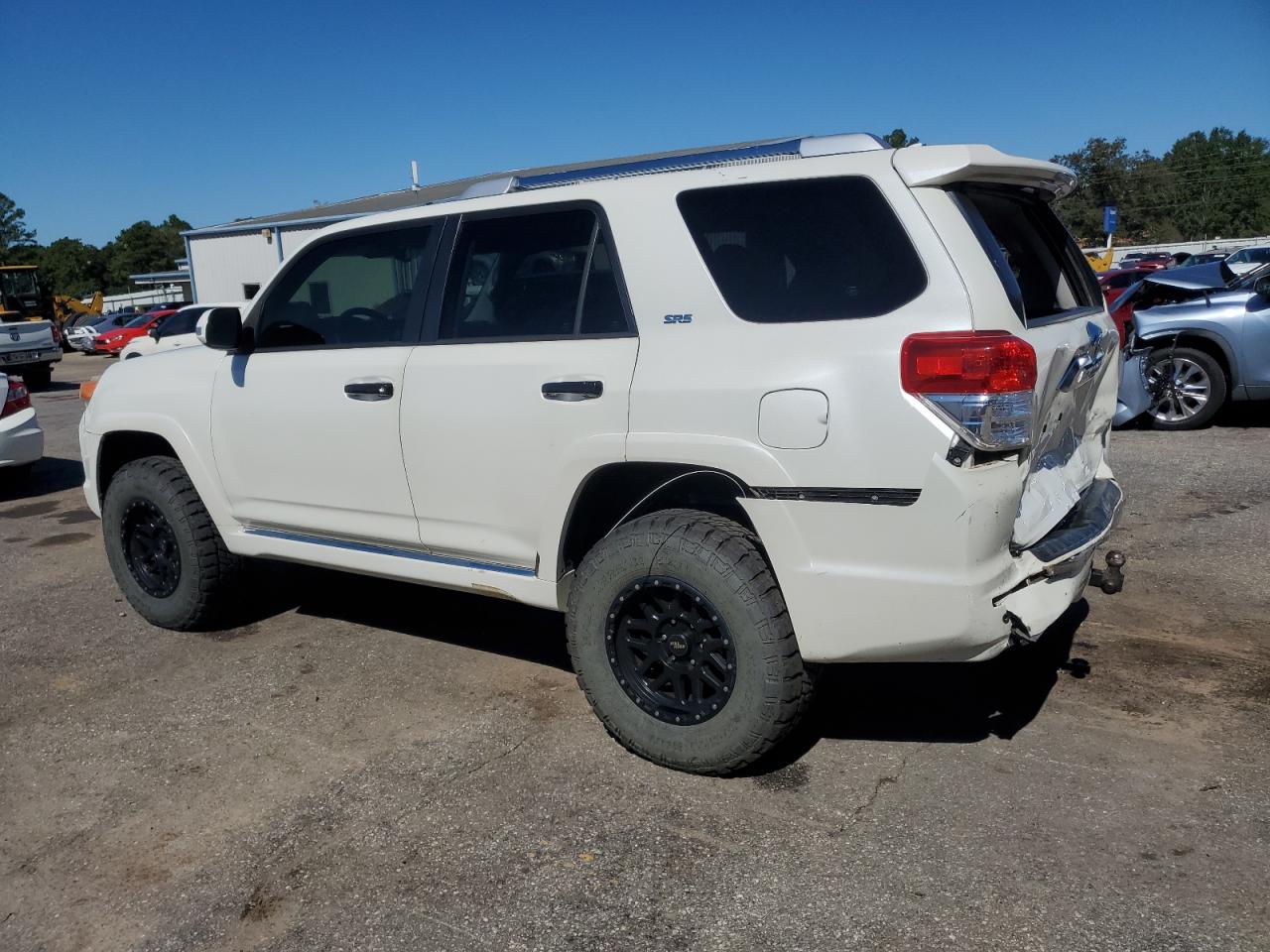 Toyota 4Runner Sr5 Image 2
