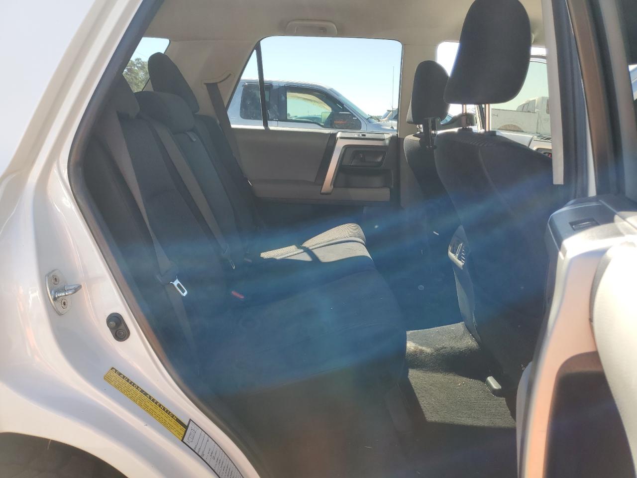 Toyota 4Runner Sr5 Image 6