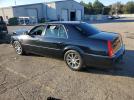 Cadillac DTS Image 4