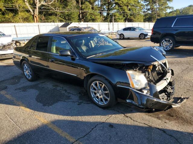 Cadillac DTS Image 11