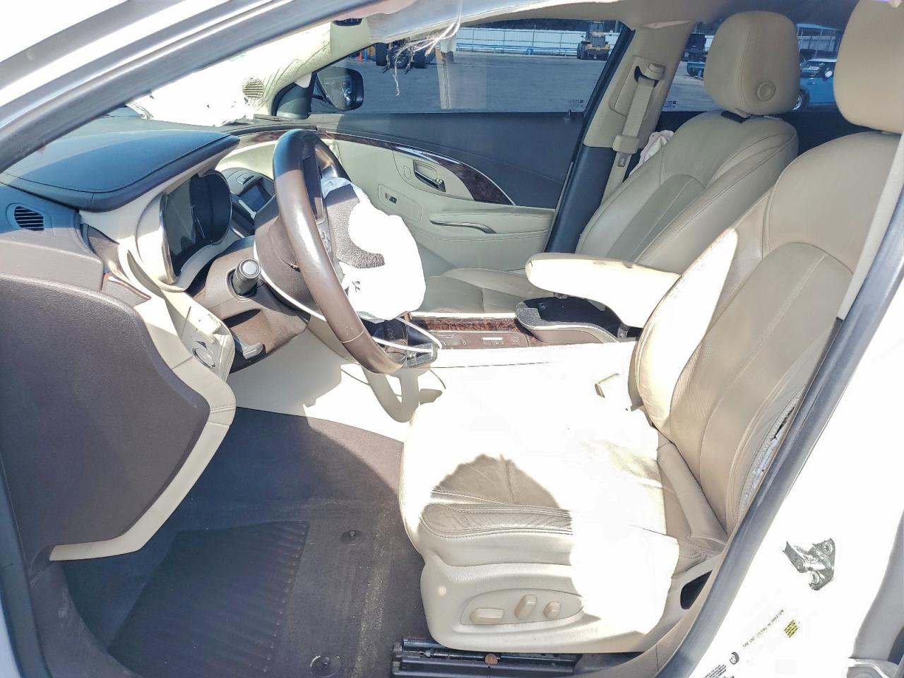 Buick LaCrosse Premium Image 5