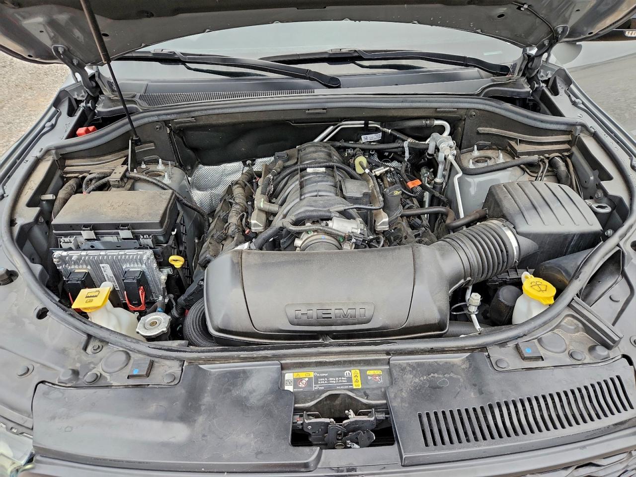 Dodge Durango R/t Image 12