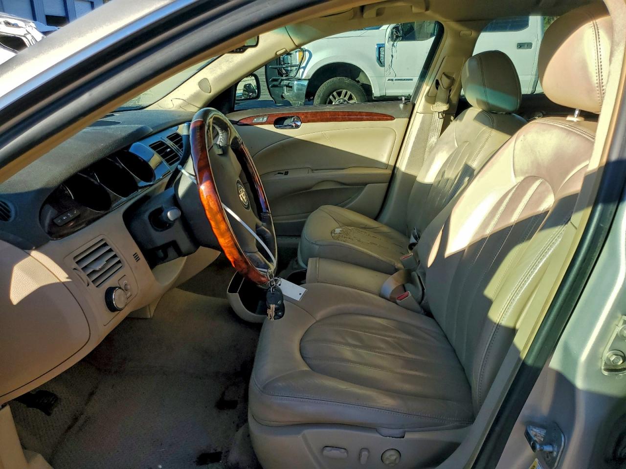 Buick Lucerne Cxl Image 12