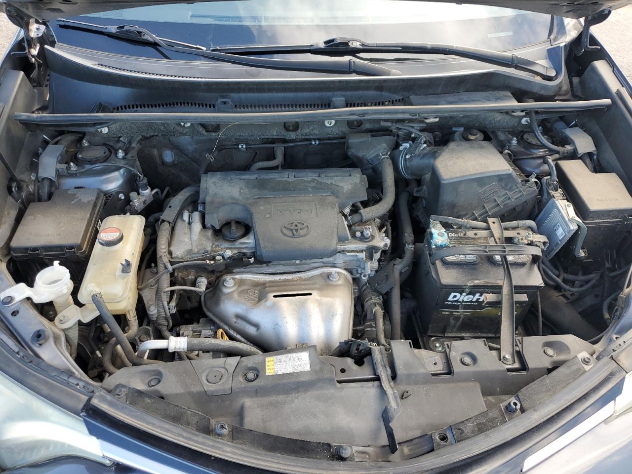 Toyota RAV4 Xle Image 11