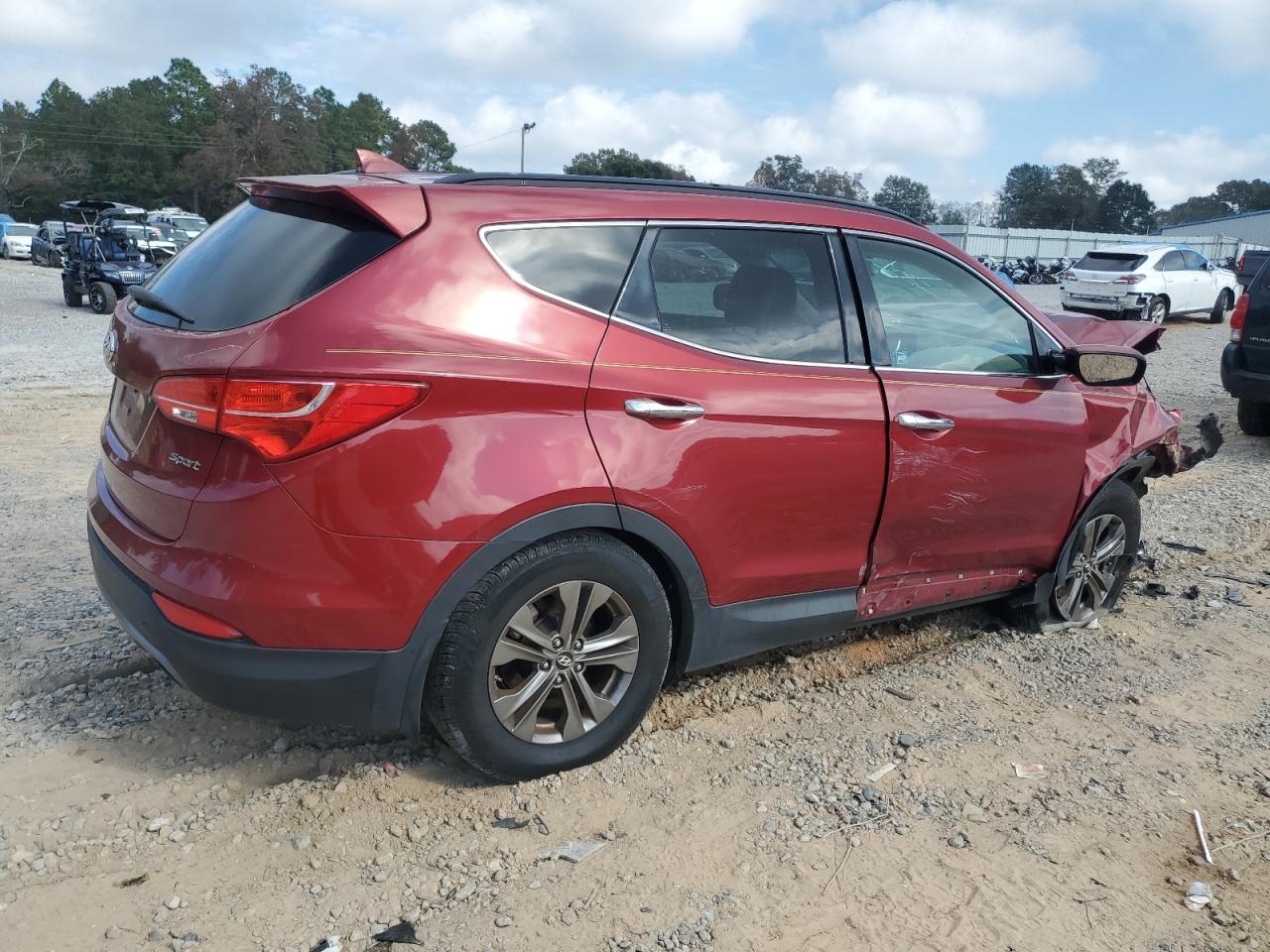 Hyundai SANTA FE Image 2