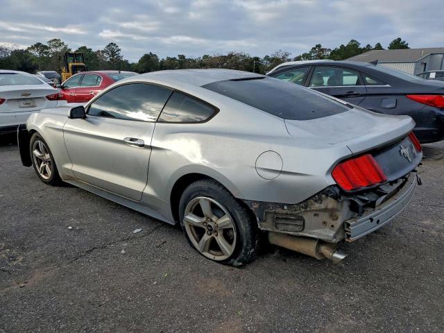 Ford Mustang Image 3